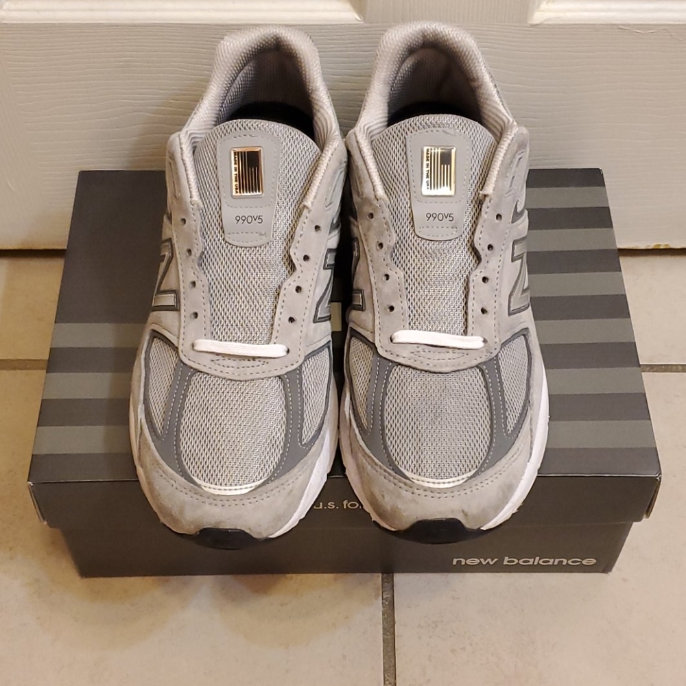 New Balance 990V5
